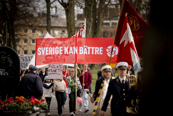 Socialdemokraternas första maj-firanden i Jönköpings län samlade i år över 2130 personer.